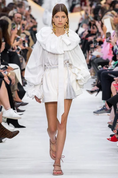 Look 6